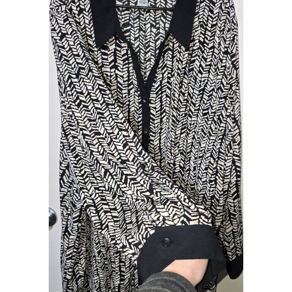 Catherines Button Up Blouse 5X 34/36W Stretch Business Casual Classic Capsule - Picture 7 of 11